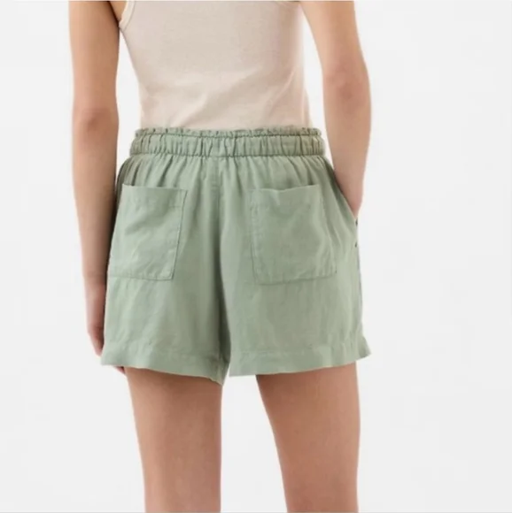 Gap || Large Sage Green Linen Blend Drawstring Pull On Shorts - Picture 2 of 5